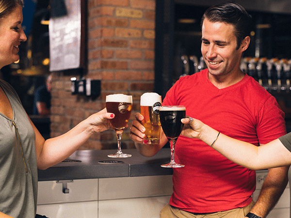 partage d'une box de bière