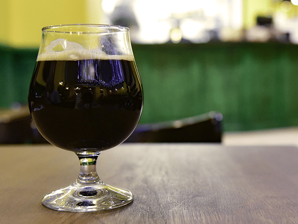 bière brune joue de porc