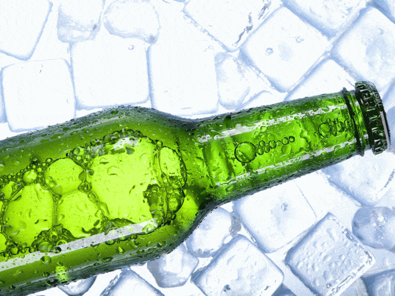 boire une bière congelée